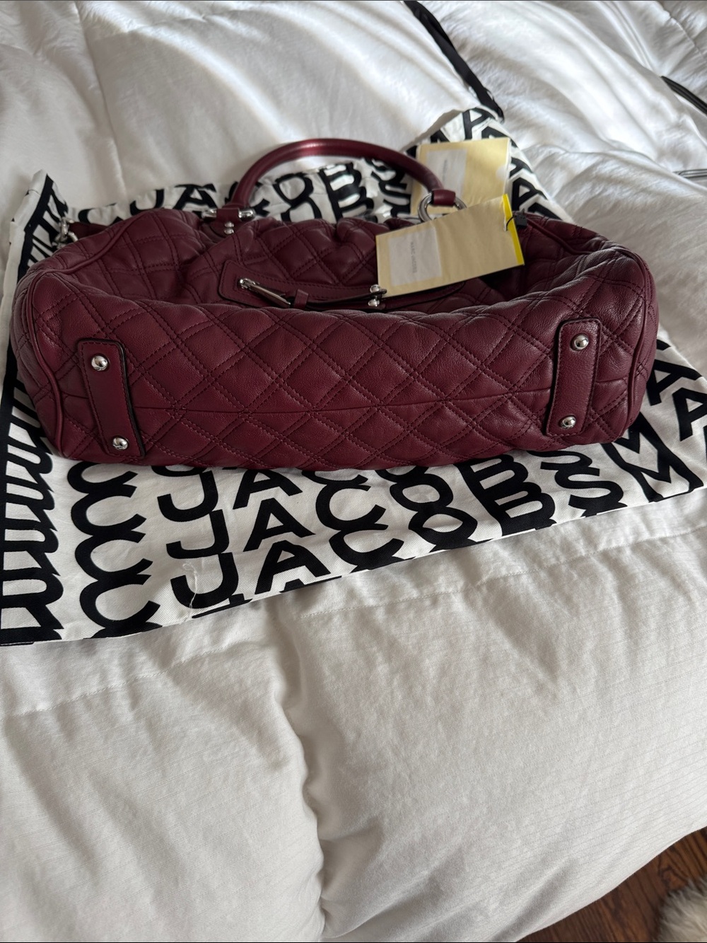 Marc Jacobs Quilted Shoulder Bag in Burgundy with Silver Chain - Picture 8 of 10